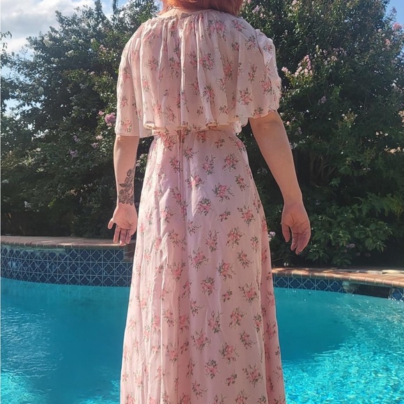 Pink Floral Prairie Dress - Picture 2 of 2